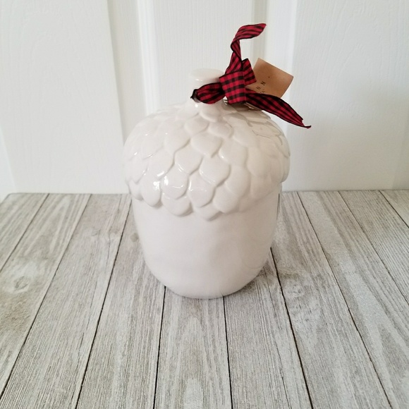 Rae Dunn NEST Birdhouse Acorn - Picture 4 of 4